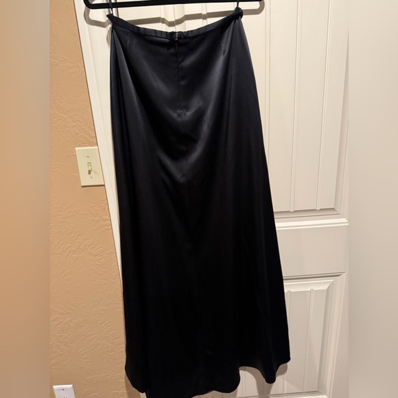 Kay Unger Midnight Black Silk Maxi Skirt - Picture 3 of 3